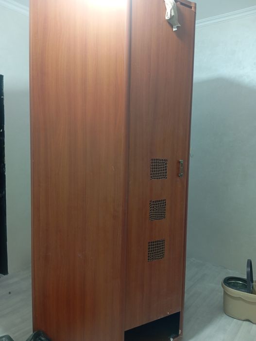 Шкаф сатылады жаксы