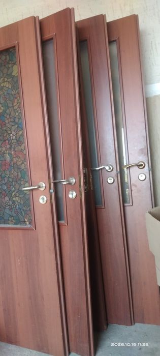 Есіктер разны размер