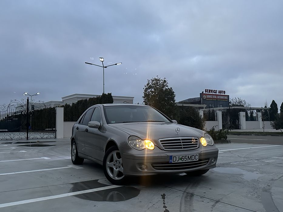 Vand Mercedes C180