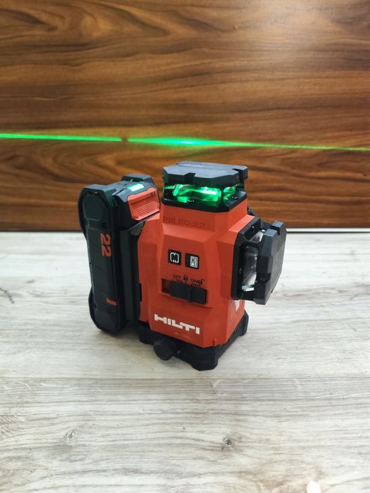 Nivela laser cu linii verzi Hilti Nuron PM 50 22