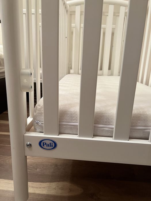 Бебешко креватче - Pali