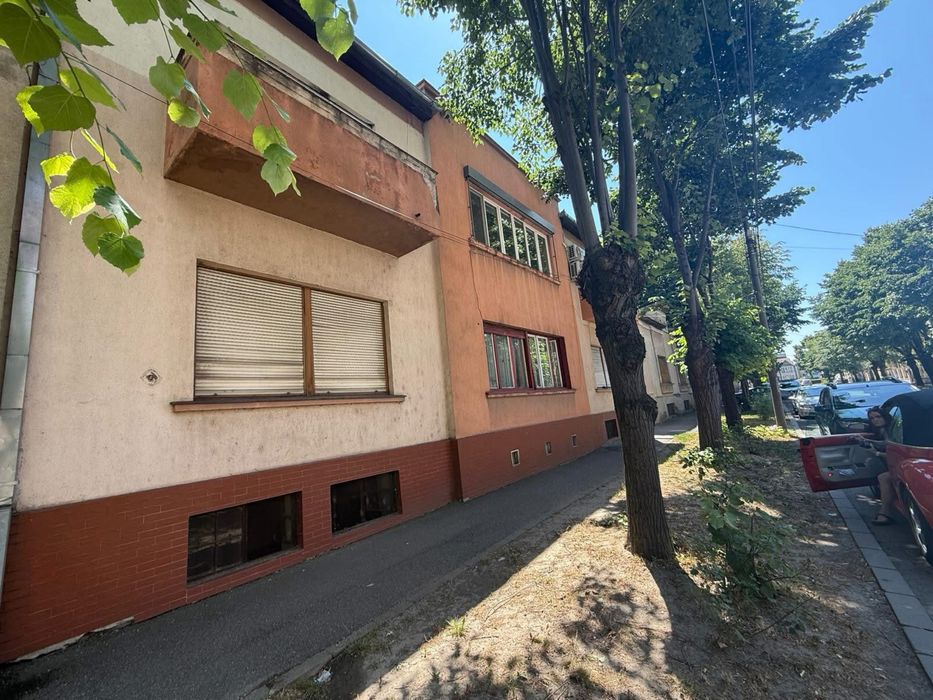 Ofer spre Vanzare Apartament stil Evreiesc  Zona Titulescu