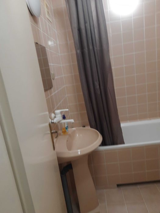 Продава се Тристаен апартамент в Плевен, 9-ти квартал - 130 кв.м за 1270 €/кв.м - Снимка #6