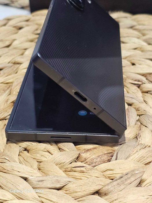 Продаю свой телефон Samsung Fold 6