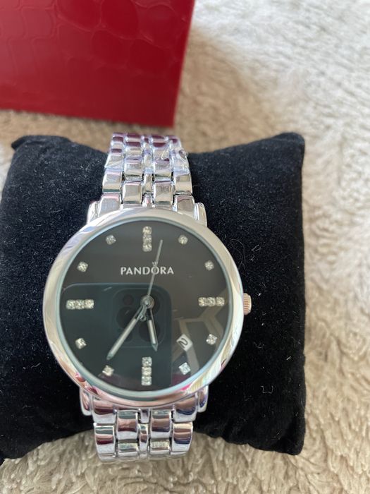 наручные часы срочно продам