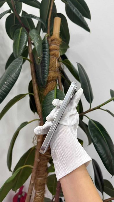 iPhone 16 Pro 128Gb АКБ-98%