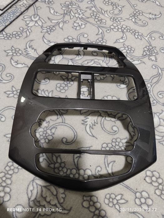 Ramka va radnoy mafon Spark uchun