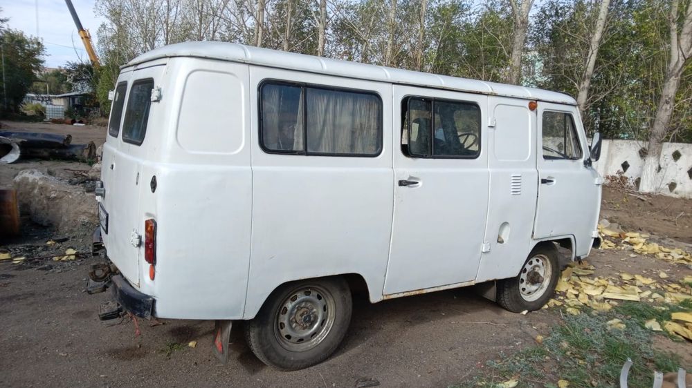 Продам УАЗ 2005 год