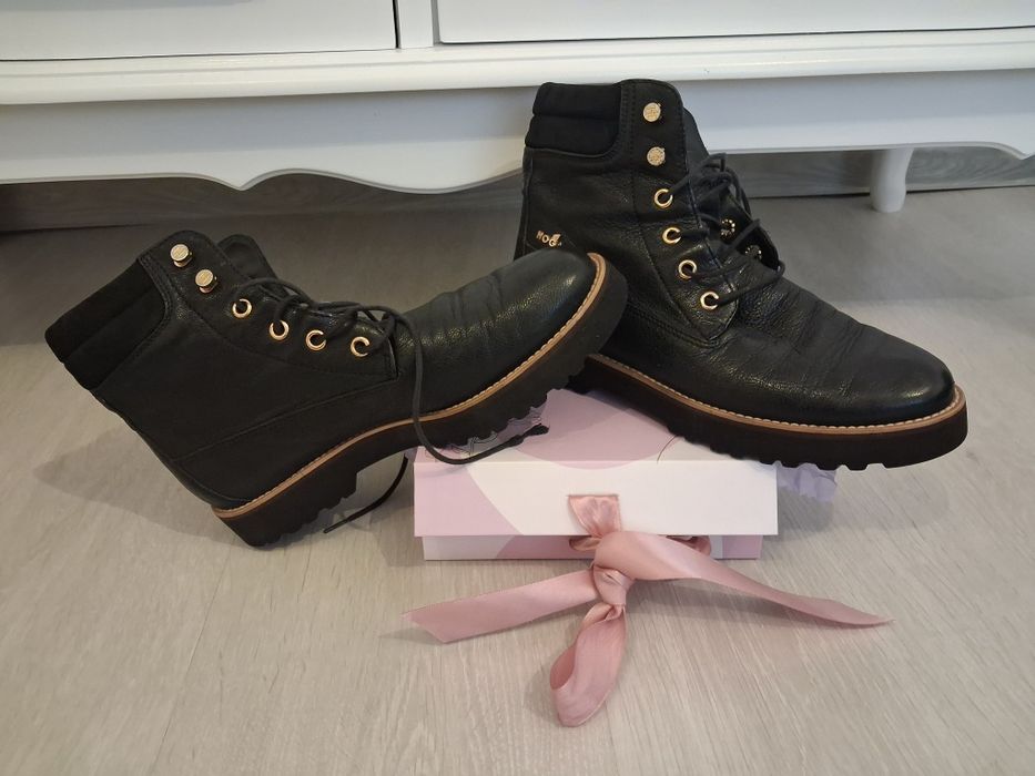 Vand Ghete Hogan Piele Naturala Marime 36 ,5 Dama