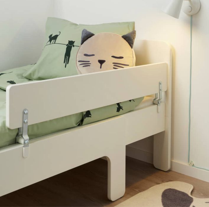 Бортик Ikea на кровать