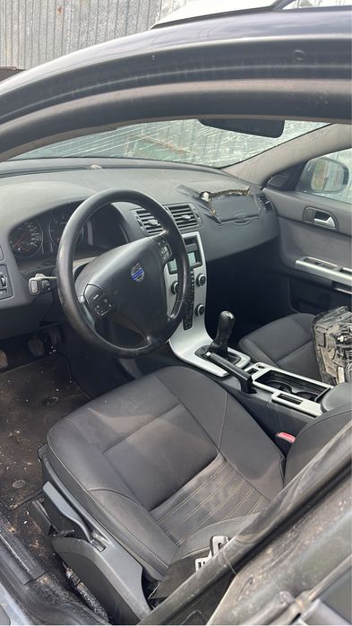 Volvo v50 pentru dezmembrari