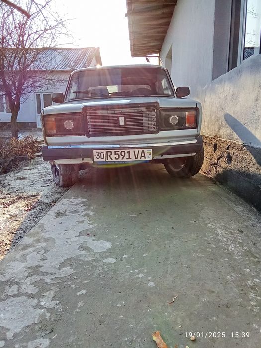 Vaz2107 sotiladi prapan 1988