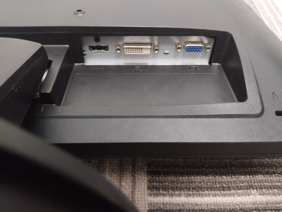 Монитор Iiyama ProLite E2282HS