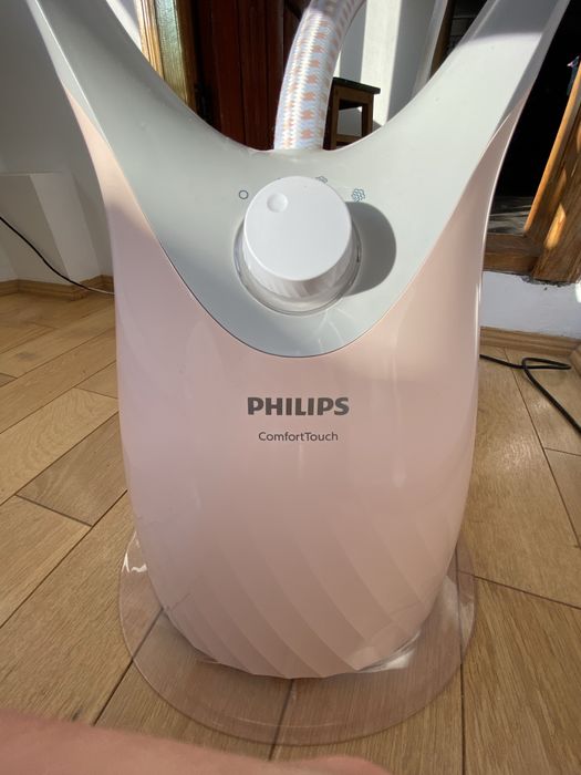 Aparat de calcat cu aburi philips