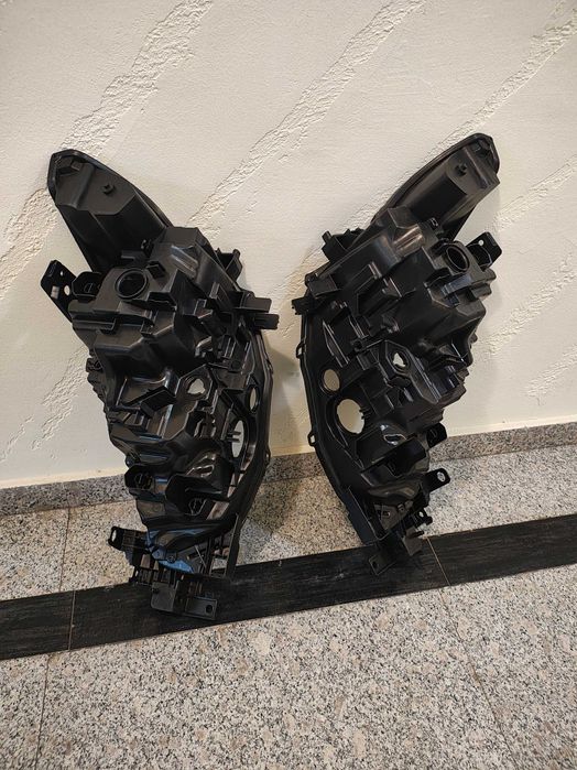 Корпуси за фар Мазда 6 2018г