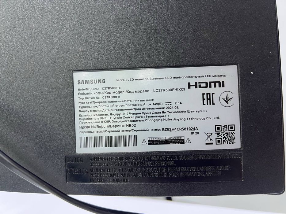 Монитор Samsung C27R500FHI