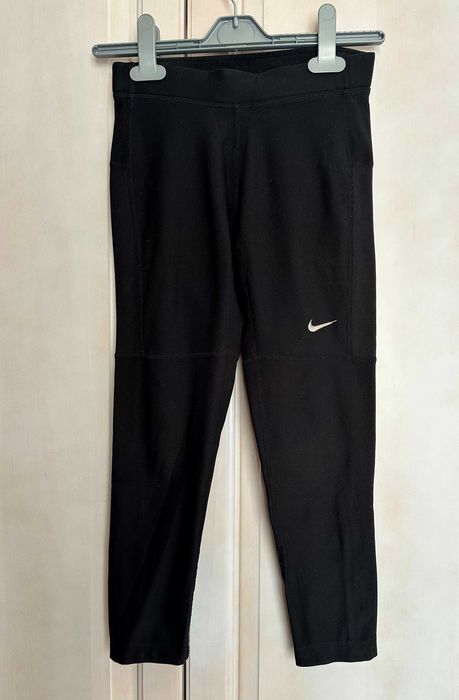 Разкошни оригинални дрешки Nike за момиче различни възрасти 8 до 14 г.