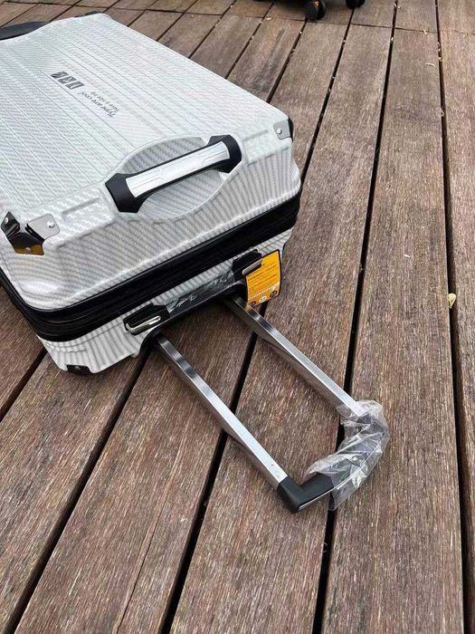 Travel gear чемоданы