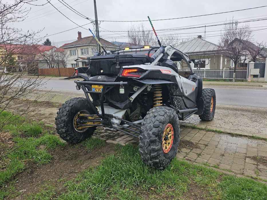 Can Am Maverick x3