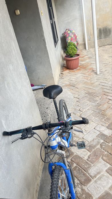 Velosipet yili eski esam balonlari yangi hali velosipet 24 zor narxdaa
