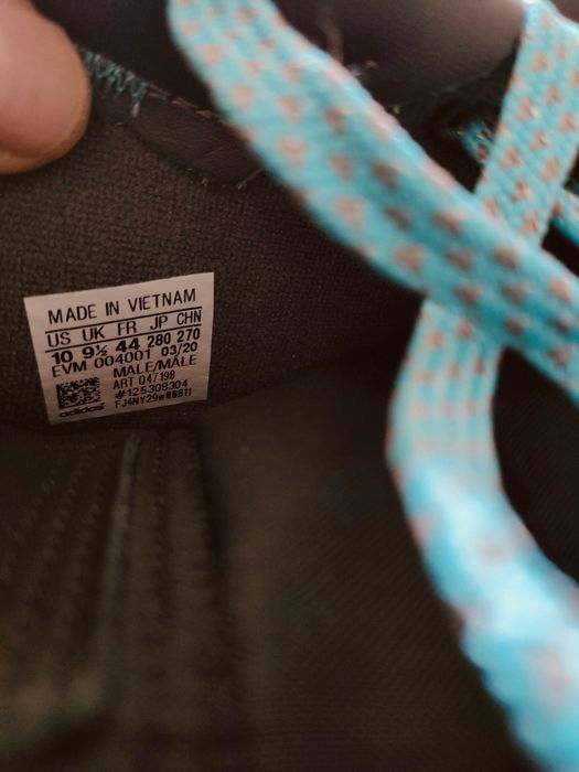 Кроссовки adidas