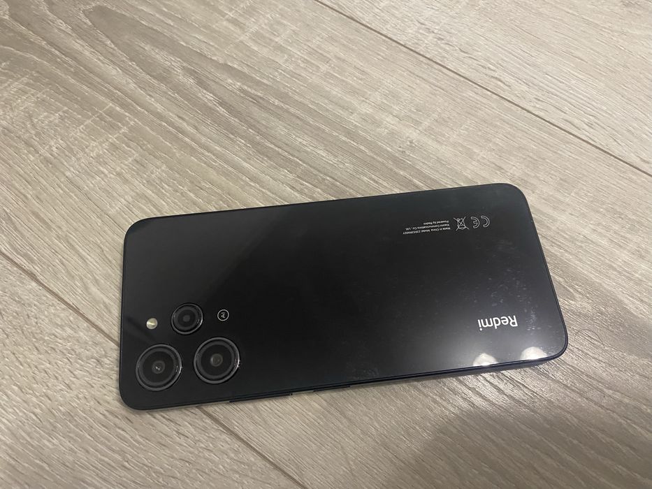 Прлодам телефон Redmi 12