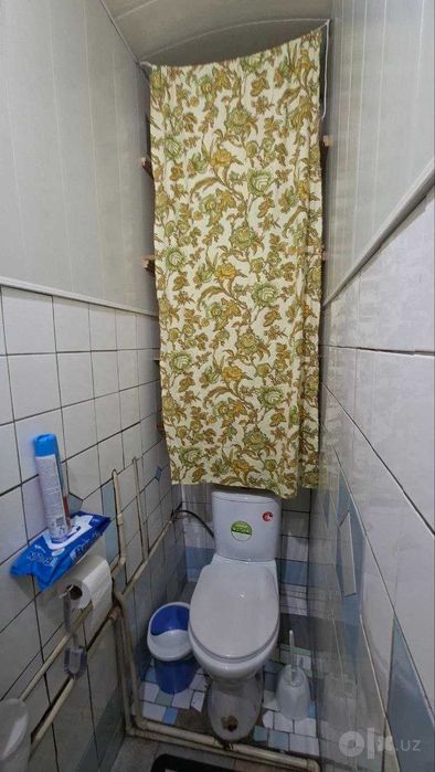 Продам Юнусабад 11 квартал 1/1/4