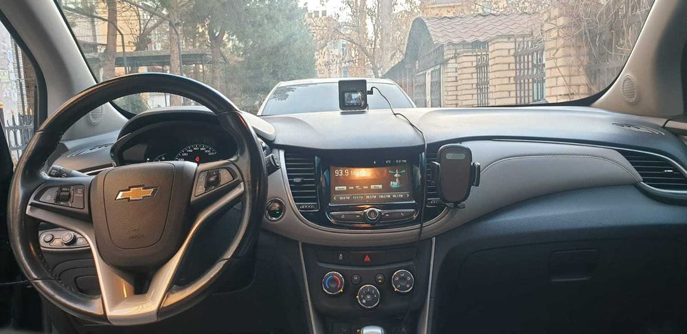 Chevrolet Tracker 1 хорошее состояние