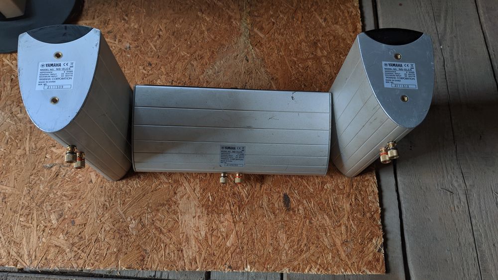 Sistem Audio Yamaha 5.0 High-End Aluminiu - Seria NS-LC5 (Turnuri + Centru + Sateliți)