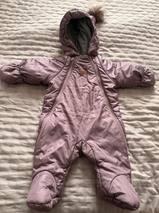 Продам зимний комбез 68 размер