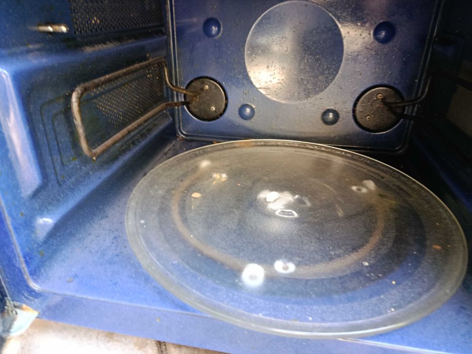 Продам микроволновку SAmSUNG с грилем