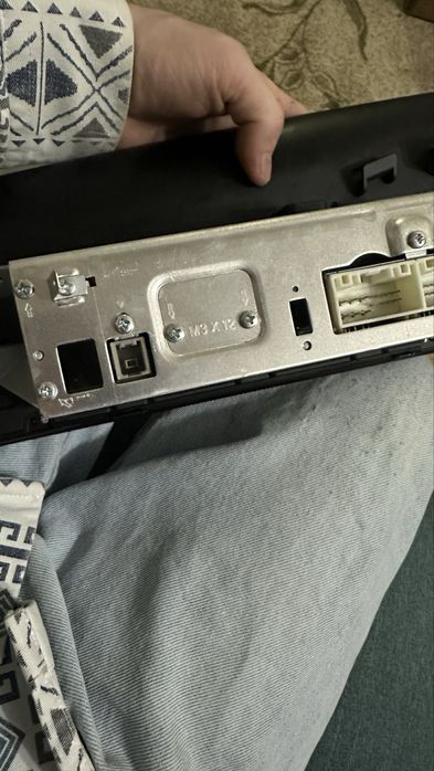 Продам штатный магнитафон