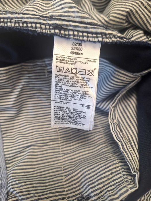 Pantaloni barbati firma GAP marimea 32 Sunt purtati de doua ori.