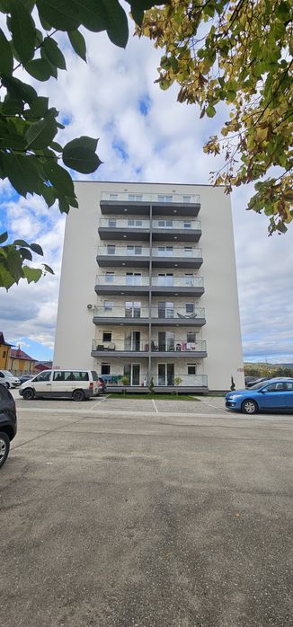 Apartament 2 camere de inchiriat, bloc nou, loc de parcare inclus