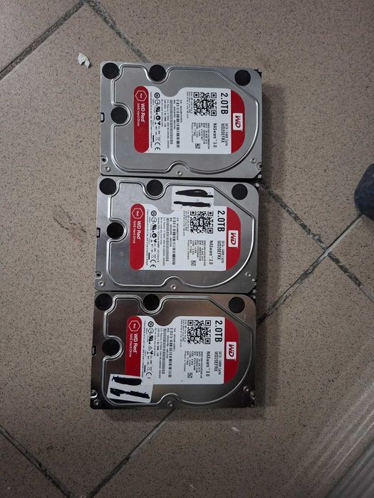 HDD-uri NAS WD si SkyHawk-2TB, 3TB, 4TB-pt. backup, server, camere