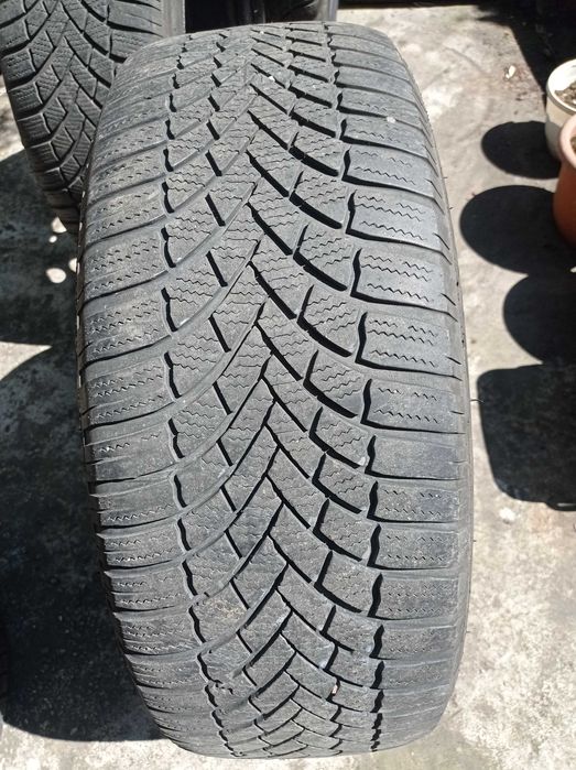Roti anvelope Ford puma 215 55 17    5*108 ET47