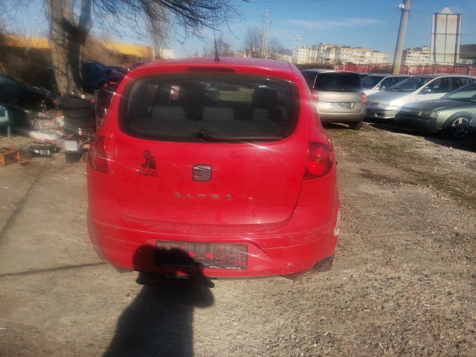 Сеат алтеа seat Altea 1.6i 75kw 102 BGU за части