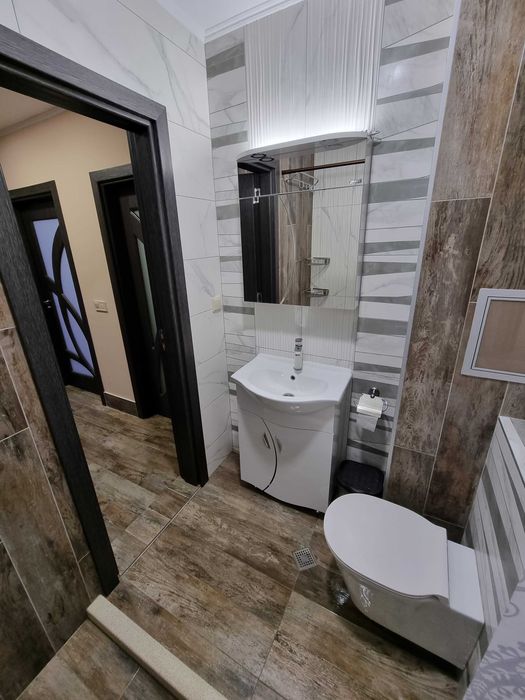 Дава се под наем Двустаен апартамент в Бургас, Сарафово - 68 кв.м за 535.5 € - Снимка #8