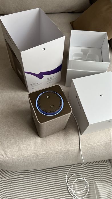 Продается Алиса колонка станция