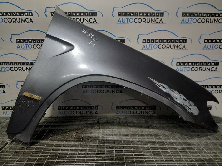 Aripa Dreapta Fata BMW X5 E53 2000 - 2003 4 Usi GRI (1136) Zgâriat
