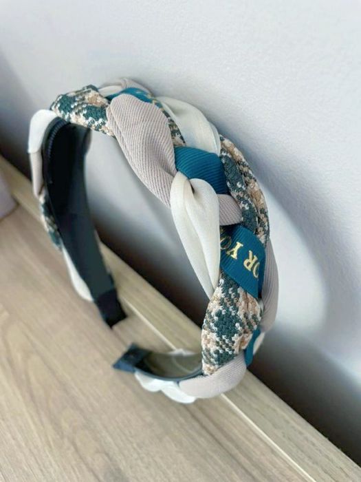 Уникална диадема за коса Chanel Boucle