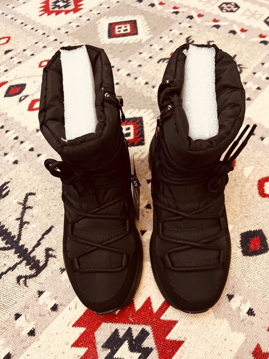 Новые дутики сапоги ботинки теплые Crosby