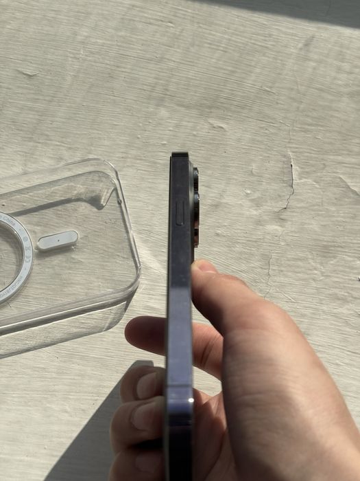 Продам айфон 14 про макс