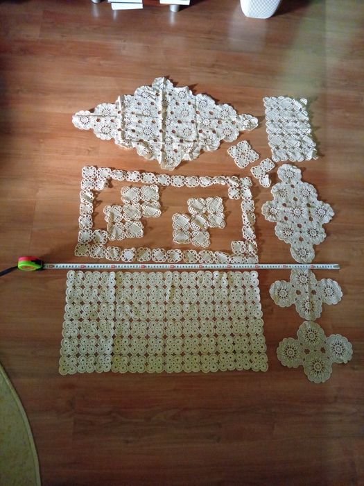 Ръчно плетени 10бр. карета на една кука