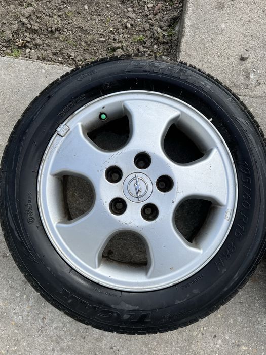 Set jante Opel r15 cu cauciucuri vara Tigar 195/60/15