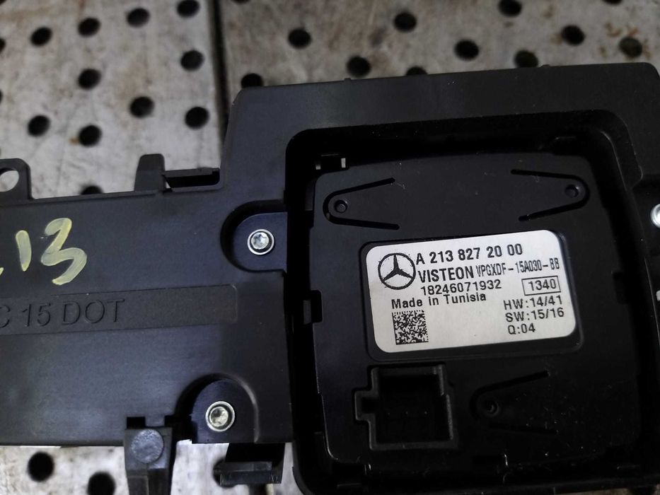 Butoane bord cu ceas analogic mercedes e class w213 a2138272000