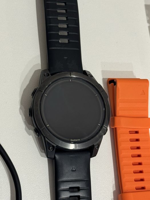 Продам часы Garmin