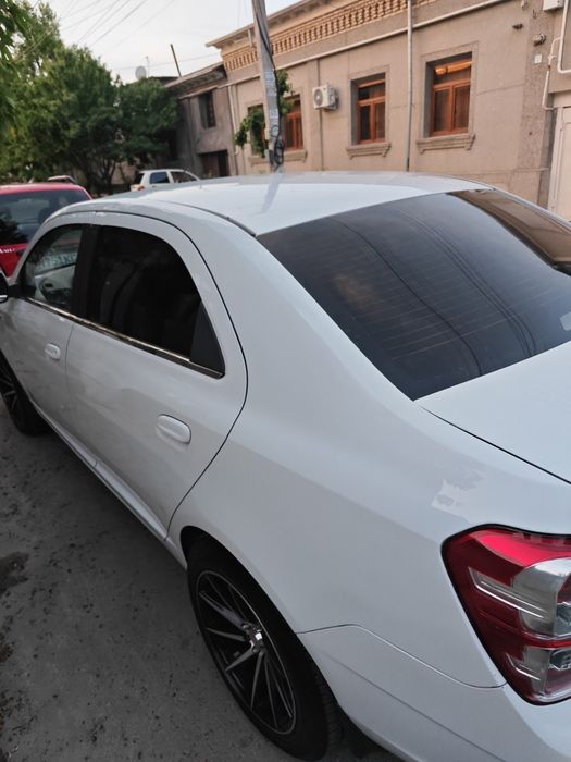 Chevrolet Cobalt 2018 — 4