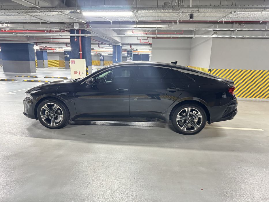 KIA K5 фул факат люки йук