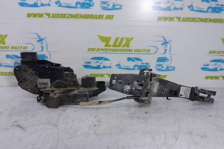 Broasca usa stanga spate 8x2a-26413-ac Land Rover Discovery 4 seria